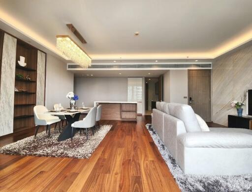 The Estelle  2 Bedroom Luxury Condo in Phrom Phong