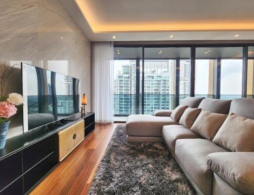 The Estelle  2 Bedroom Luxury Condo in Phrom Phong