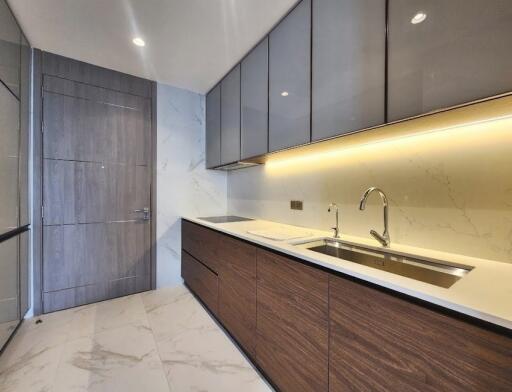 The Estelle  2 Bedroom Luxury Condo in Phrom Phong