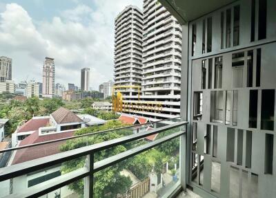 Via Botani  Elegant 1 Bedroom Property For Rent in Thonglor