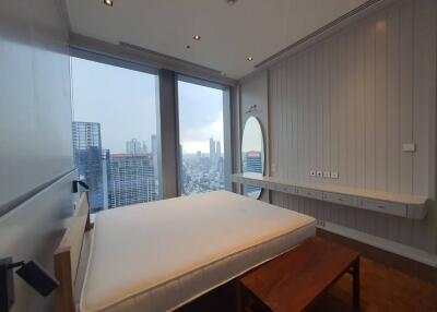 The Ritz Carlton Residences  2 Bed Condo For Rent in Sathorn