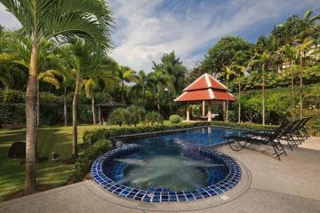 Pool villa for rent in Naiharn with pet allowed.