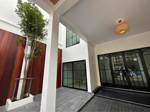 Townhouse for sale near Chalong circle.