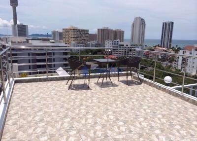 1 Bedroom Condo in Siam Oriental Elegance Pratumnak C008615