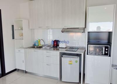 1 Bedroom Condo in Siam Oriental Elegance Pratumnak C008615