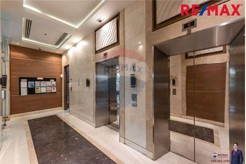 48 Sqm., 1 Bed Condo listed for ฿ 4,355,000.