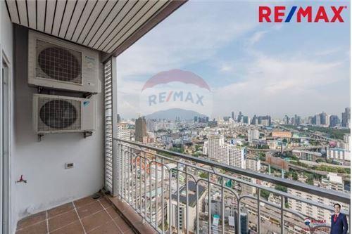 48 Sqm., 1 Bed Condo listed for ฿ 4,355,000.