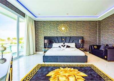 Luxury Estate at its Finest at Siam Royal View - 920471009-69