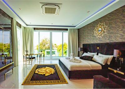Luxury Estate at its Finest at Siam Royal View - 920471009-69