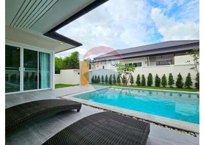 Brand New Pool Villa, 3 Bed 2 Bath in Hua Hin - 920601001-229
