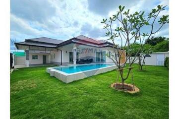 Brand New Pool Villa, 3 Bed 2 Bath in Hua Hin - 920601001-229