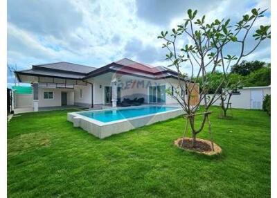 Brand New Pool Villa, 3 Bed 2 Bath in Hua Hin - 920601001-229