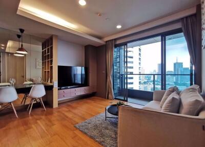 2 bed Condo in The Lumpini 24 Khlongtan Sub District C018561