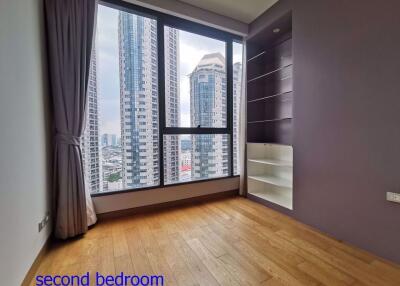 2 bed Condo in The Lumpini 24 Khlongtan Sub District C018561