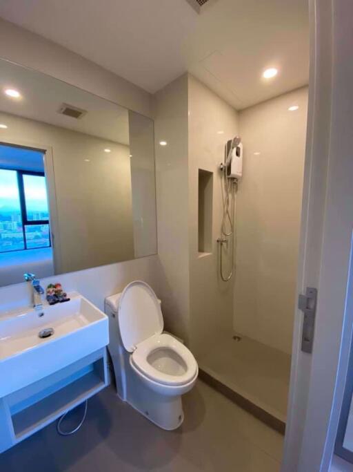 1 ห้องนอน, 1 ห้องน้ำ คอนโด ราคา ฿ 19,000/เดือน