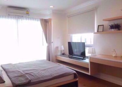 2 bed Condo in Lumpini Suite Sukhumvit 41 Khlong Tan Nuea Sub District C003438