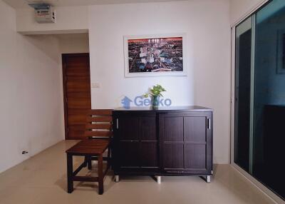 1 Bedroom Condo in Beach 7 Condo Jomtien C011192