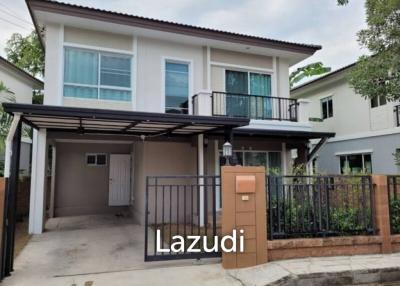 2-Storey 3 Bed House For Sale In Housing Project