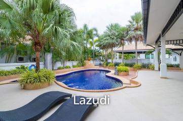 Nature Valley: Great Quality 4 Bed Pool Villa