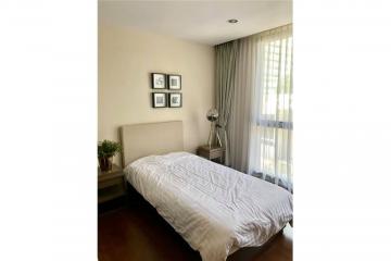 For Rent : Newly renovated 2 Bedrooms, Corner unit at Hudson Sathorn 7