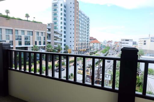 1 bedroom Condo in Nirvana Place Pattaya