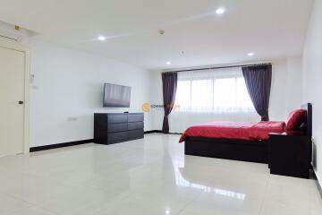 1 bedroom Condo in Nirvana Place Pattaya