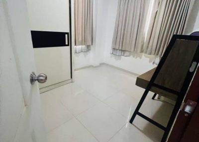 4-BR House near MRT Thailand Cultural Centre