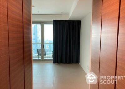 2-BR Condo at The River Condominium near BTS Saphan Taksin