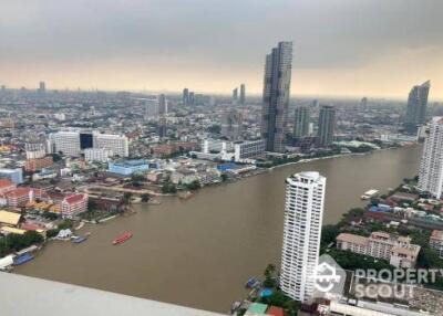 2-BR Condo at The River Condominium near BTS Saphan Taksin