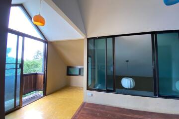 5 Bed house for sale in Saraphi, Chiang Mai