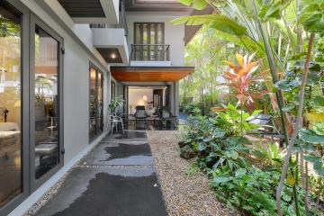 Hidden Luxury House in Tropical Oasis