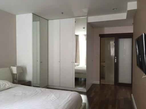 The Rajdamri 2 bedroom condo for rent