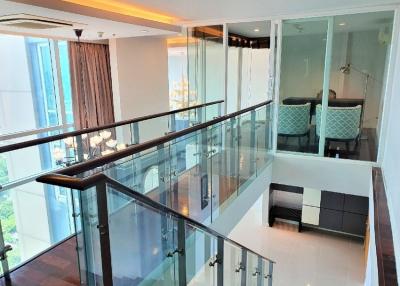 Circle Condominium  4 Bed Penthouse For Rent Near MRT