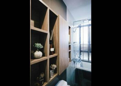 The Capital Ekkamai Thonglor  3 Bedroom Condo For Rent