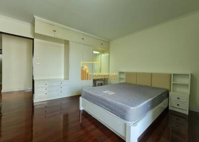 Large 4 Bedroom Apartment in Sukhumvit 39