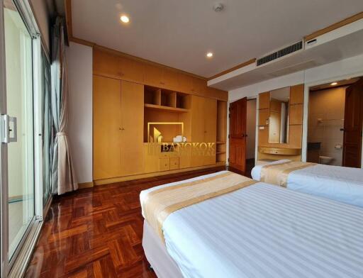 Large 3 Bedroom Apartment in Sukhumvit 11