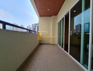 Large 3 Bedroom Apartment in Sukhumvit 11