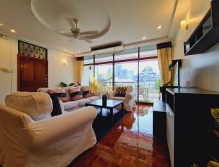 3 Bedroom Family Friendly Apartment in Phrom Phong