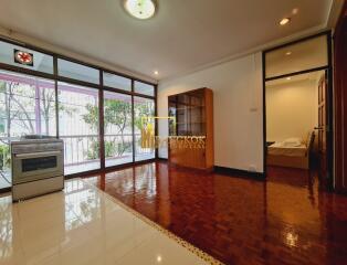 3 Bedroom Family Friendly Apartment in Phrom Phong