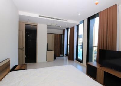 2 Bed Condo For Rent & Sale in Phloenchit BR10733CD