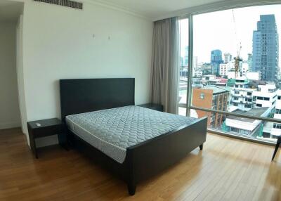 3 Bed Condo For Rent in Asoke BR10882CD