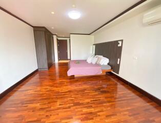 1 Bedroom Apartment For Rent in Thong Lo