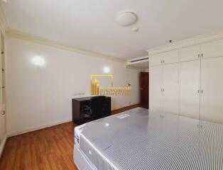 Las Colinas  2 Bedroom Asoke Condo For Rent