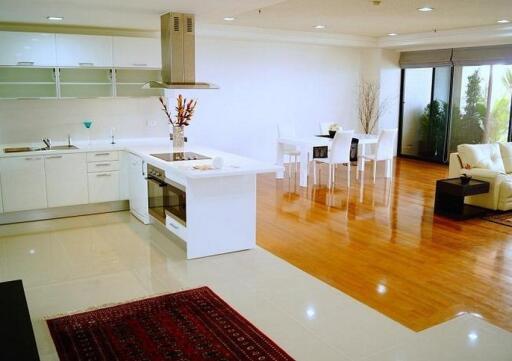 Polo Park Condominium  3 Bedroom For Rent in Ratchadamri