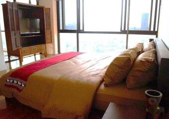 Polo Park Condominium  3 Bedroom For Rent in Ratchadamri