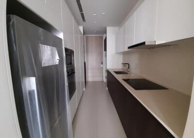 Beautiful 2 Bedroom For Rent or For Sale Tela Thonglor