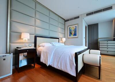3 Bedroom Sindhorn Residence Langsuan