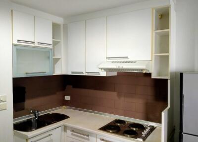 2 Bedroom For Rent in Grand Park View Asoke