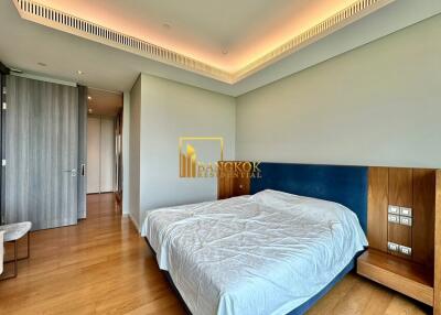 Sindhorn Tonson  Elegant 1 Bedroom Luxury Condo