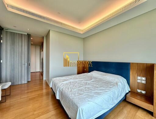 Sindhorn Tonson  Elegant 1 Bedroom Luxury Condo